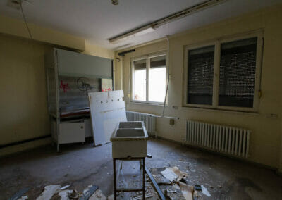 Anatomy Institute Abandoned Berlin 3805
