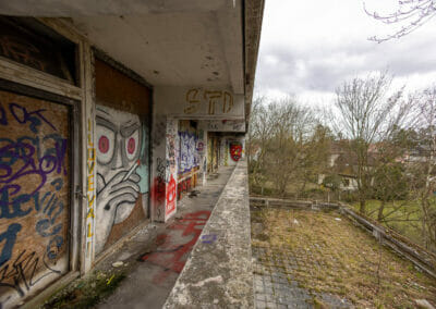 Iraqi embassy East Germany Abandoned Berlin 2023 3607